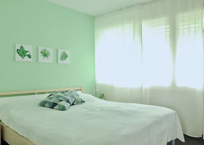 Minusio-locarno: Navengana Apt.4 아파트 *